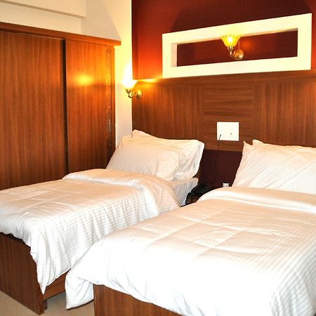 The Bhopal Grande Hotel Exterior photo