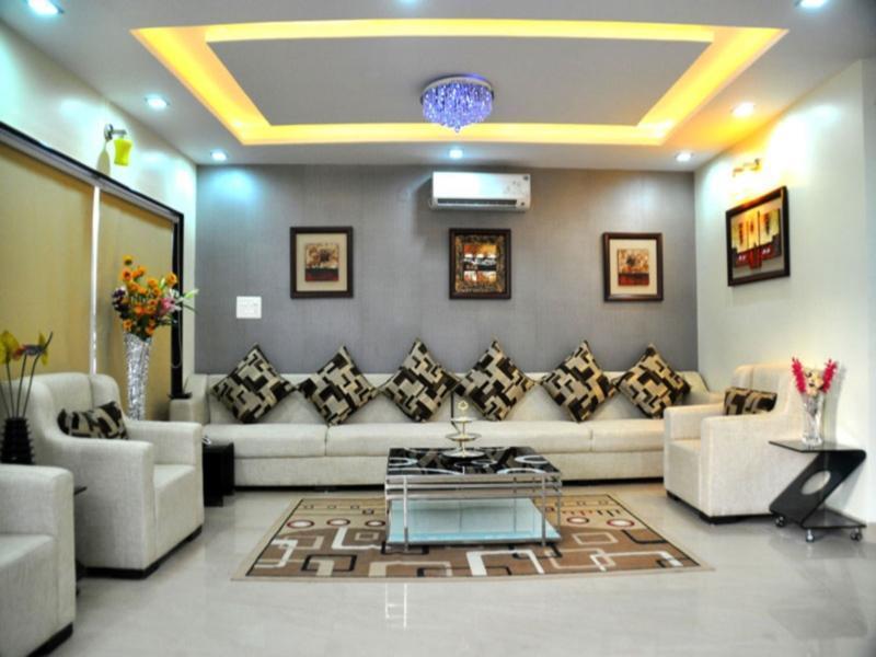 The Bhopal Grande Hotel Exterior photo